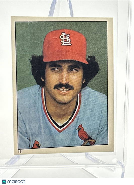 1981 Topps Stickers Keith Hernandez Baseball Card #18 NM-Mint FREE SHIPPING