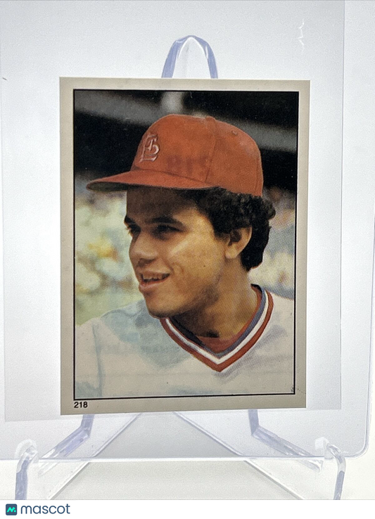 1981 Topps Stickers Sixto Lezcano Baseball Card #218 NM-Mint FREE SHIPPING