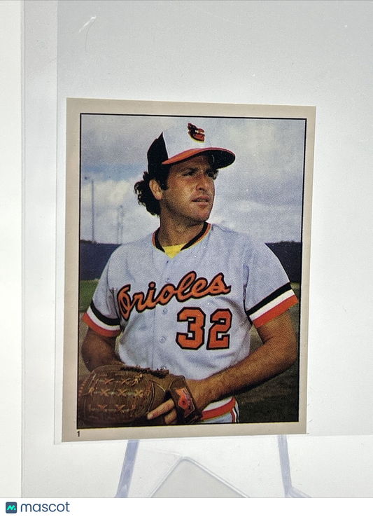 1981 Topps Stickers Steve Stone Baseball Card #1 NM-Mint FREE SHIPPING