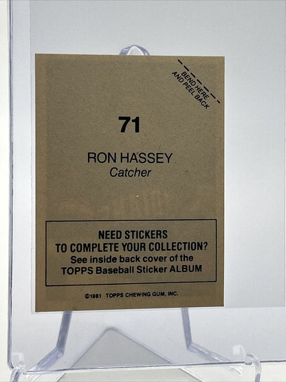 1981 Topps Stickers Ron Hassey Baseball Card #71 NM-Mint FREE SHIPPING