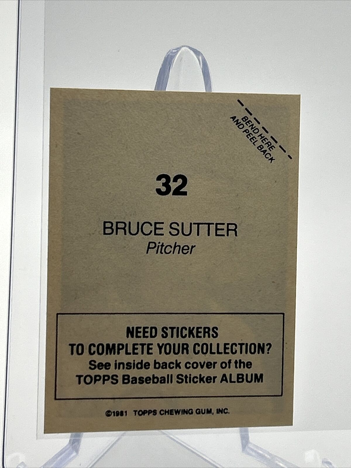 1981 Topps Stickers Bruce Sutter Baseball Card #32 NM-Mint FREE SHIPPING