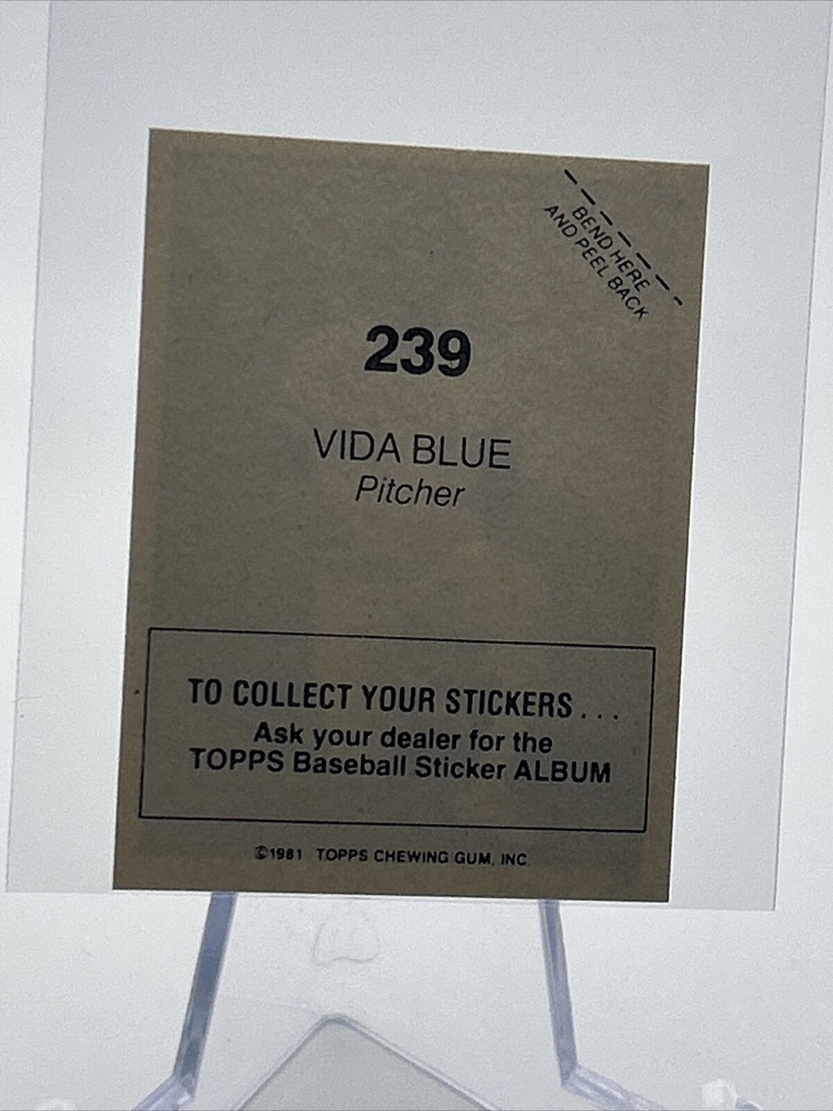 1981 Topps Stickers Vida Blue Baseball Card #239 NM-Mint FREE SHIPPING