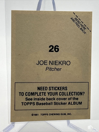 1981 Topps Stickers Joe Niekro Baseball Card #26 NM-Mint FREE SHIPPING