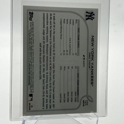 2022 Topps New York Yankees Baseball Card #121 Mint FREE SHIPPING