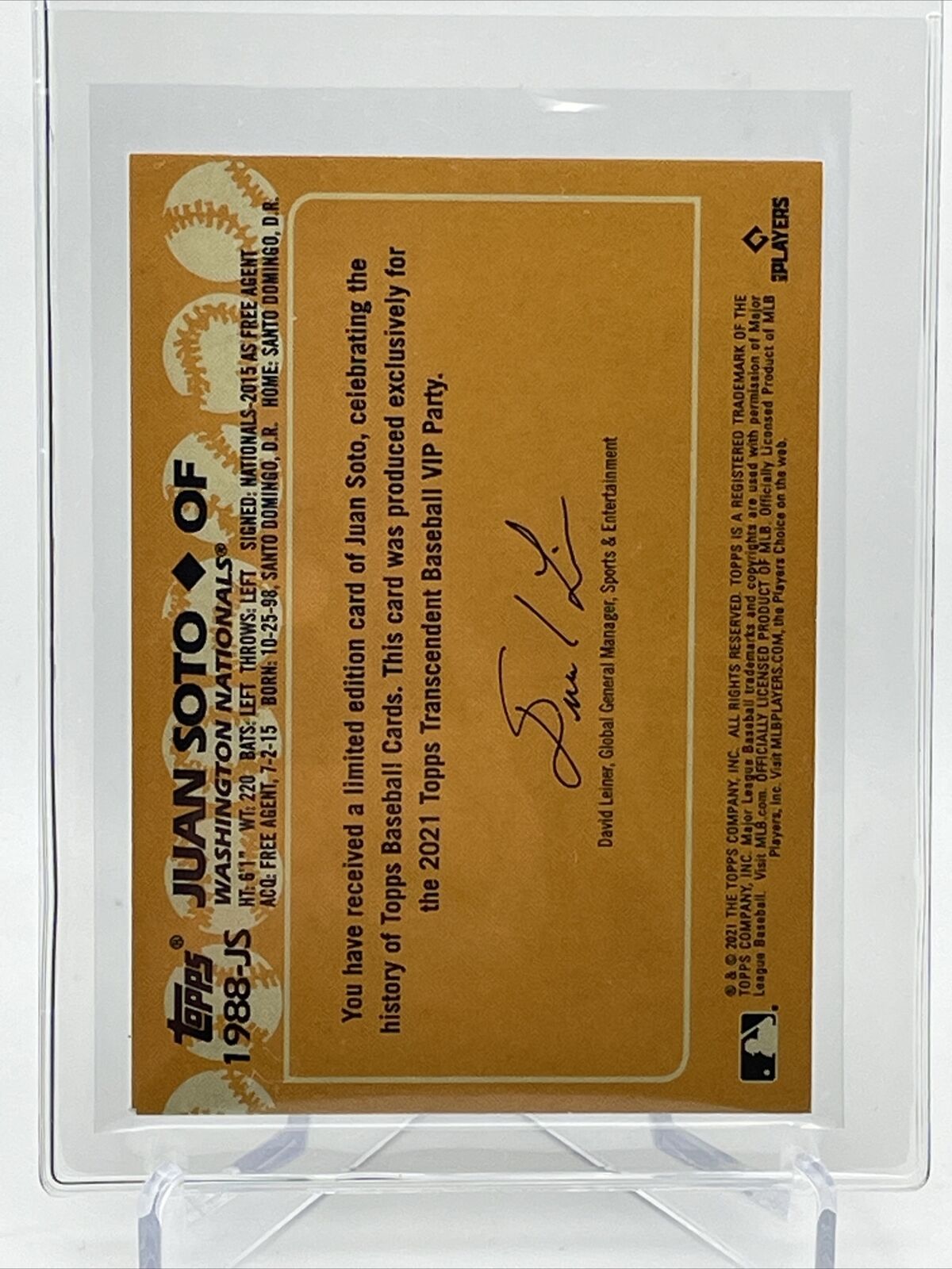 2021 Topps Transcendent Juan Soto Baseball Card #1988-JS 35/95 1988 Topps