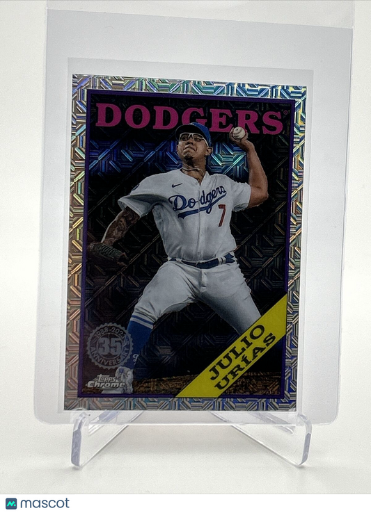 2023 Topps Silver Pack Julio Urías Baseball Card #2T88C-30 FREE SHIPPING
