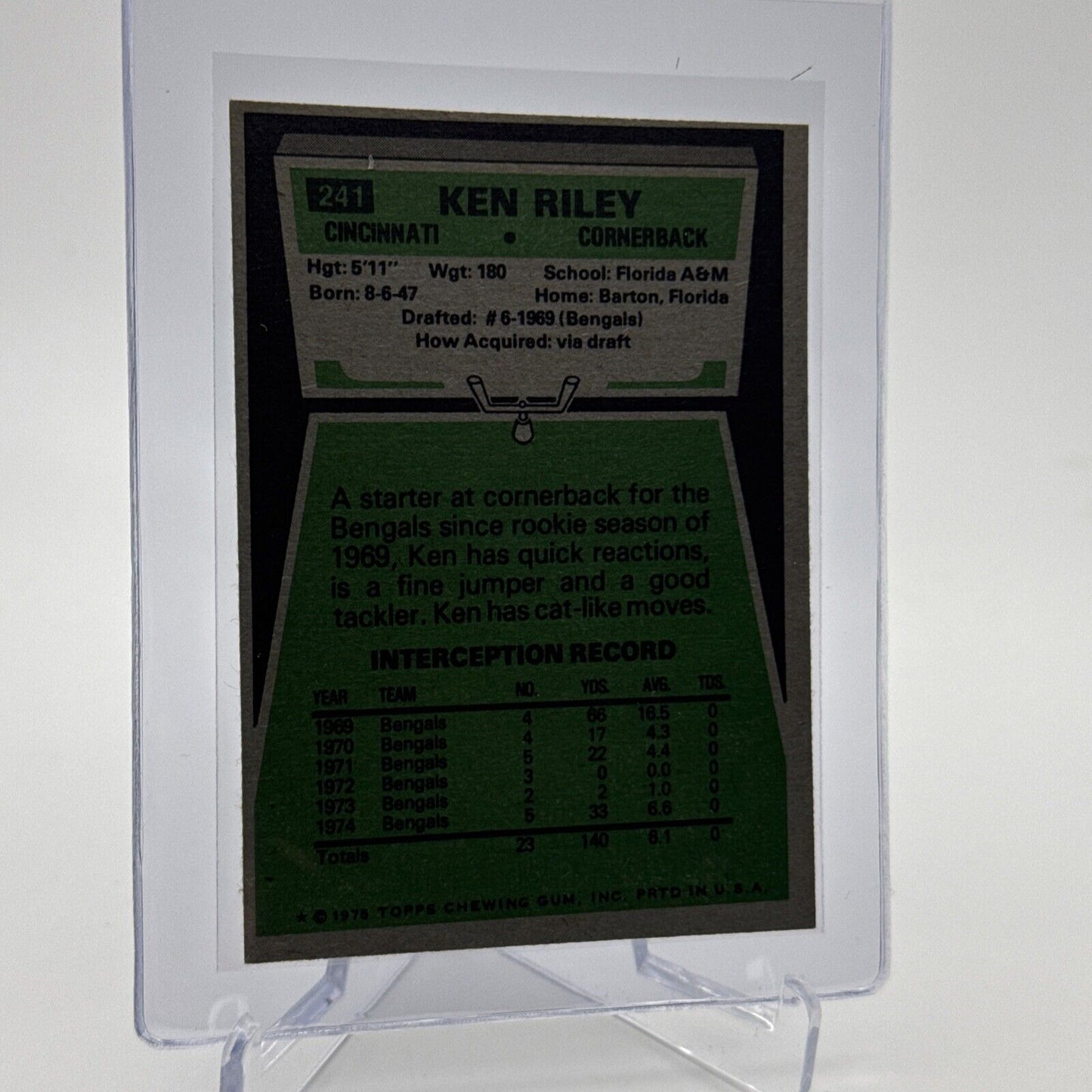 1975 Topps Ken Riley Football Card #241 NM Quality #6 FREE SHIPPING