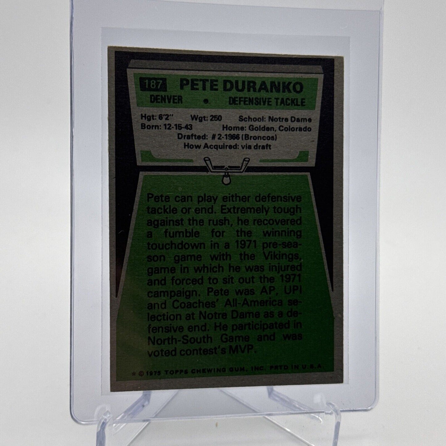 1975 Topps Pete Duranko Football Card #187 NM Quality #7 FREE SHIPPING