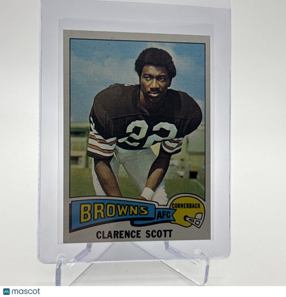 1975 Topps Clarence Scott Football Card #164 NM Quality #4 FREE SHIPPING