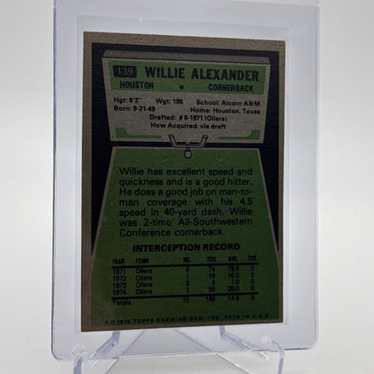 1975 Topps Willie Alexander Football Card #139 NM Quality FREE SHIPPING
