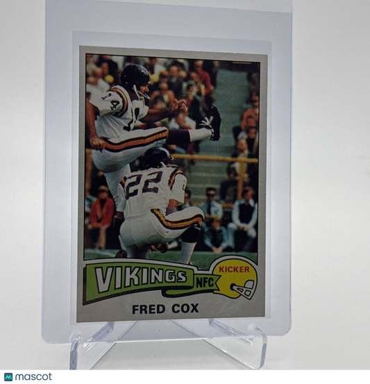 1975 Topps Fred Cox Football Card #53 NM Quality #3 FREE SHIPPING
