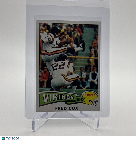 1975 Topps Fred Cox Football Card #53 NM Quality #4 FREE SHIPPING