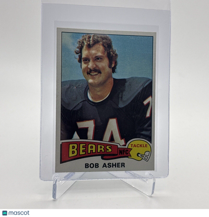 1975 Topps Bob Asher Football Card #11 NM Quality #3 FREE SHIPPING