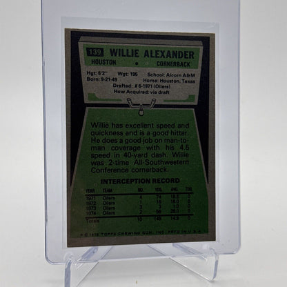 1975 Topps Willie Alexander Football Card #139 NM Quality #6 FREE SHIPPING