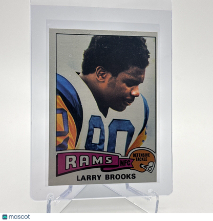 1975 Topps Larry Brooks Football Card #231 NM Quality #2 FREE SHIPPING