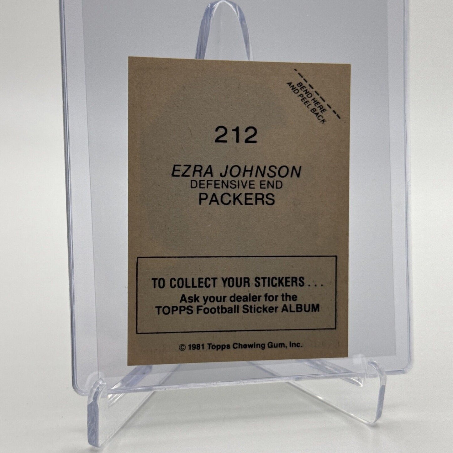1981 Topps Ezra Johnson Football Sticker Card #212 NM-MT FREE SHIPPING