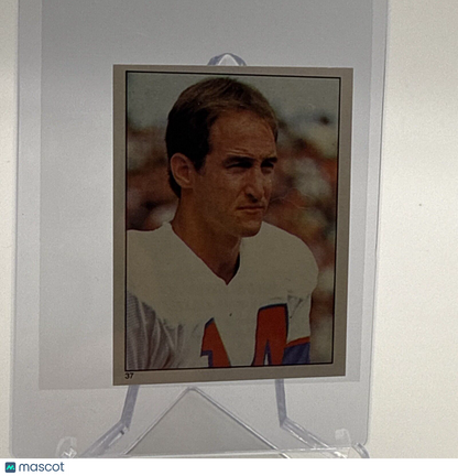 1981 Topps Steve Grogan Football Sticker Card #37 NM-MT FREE SHIPPING