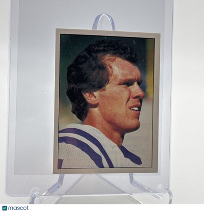 1981 Topps Roger Carr Football Sticker Card #11 NM-MT FREE SHIPPING