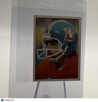 1981 Topps Matt Robinson Football Sticker Card #84 NM-MT FREE SHIPPING