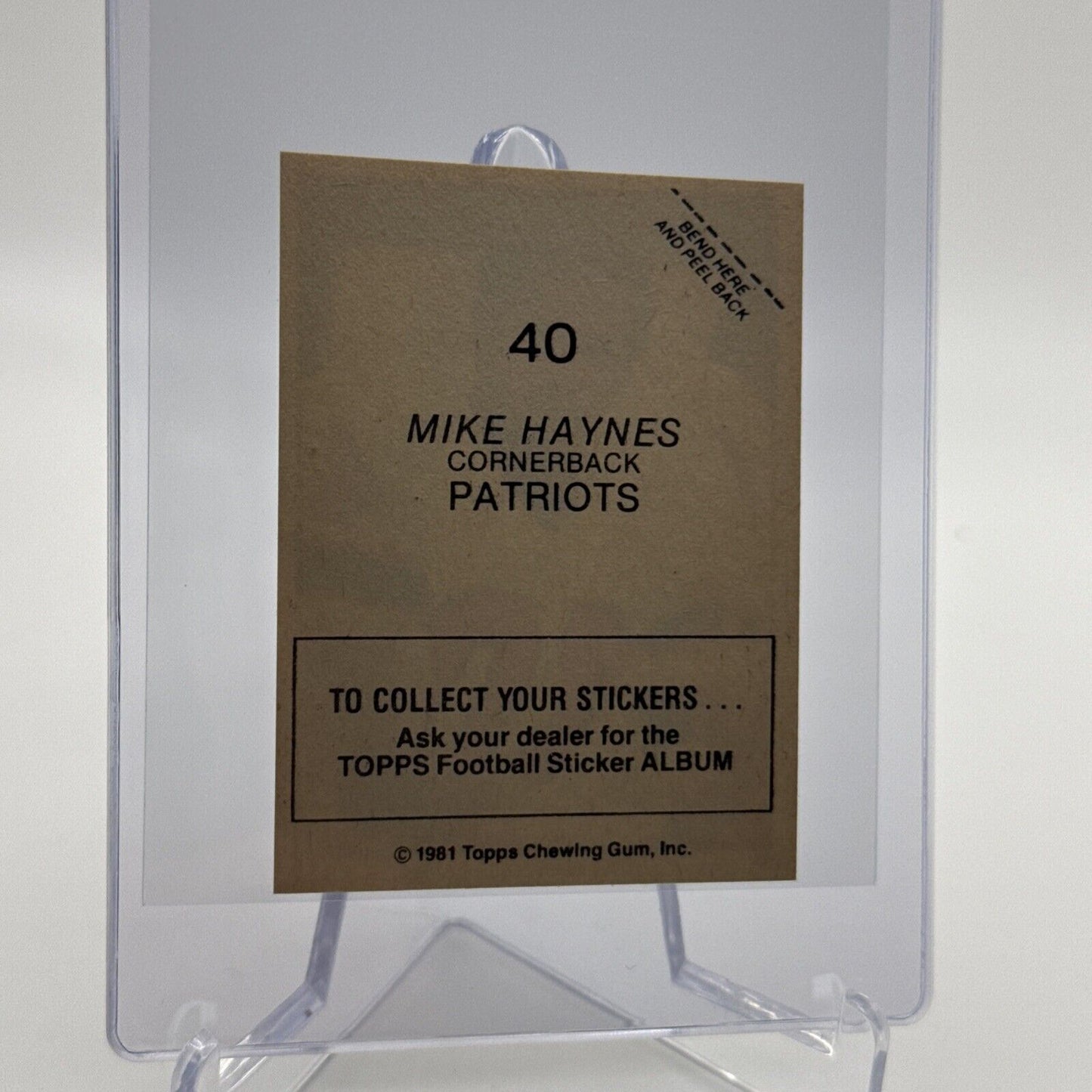 1981 Topps Mike Haynes Football Sticker Card #40 NM-MT FREE SHIPPING