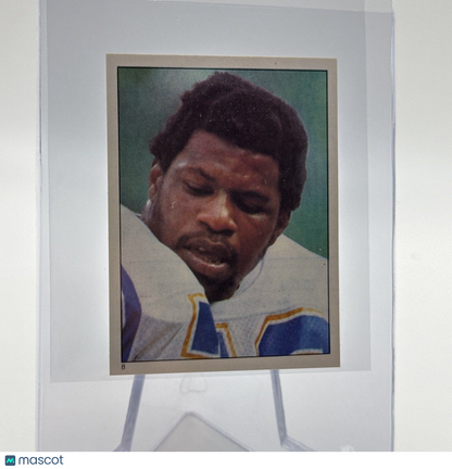 1981 Topps Gary Johnson Football Sticker Card #8 NM-MT FREE SHIPPING