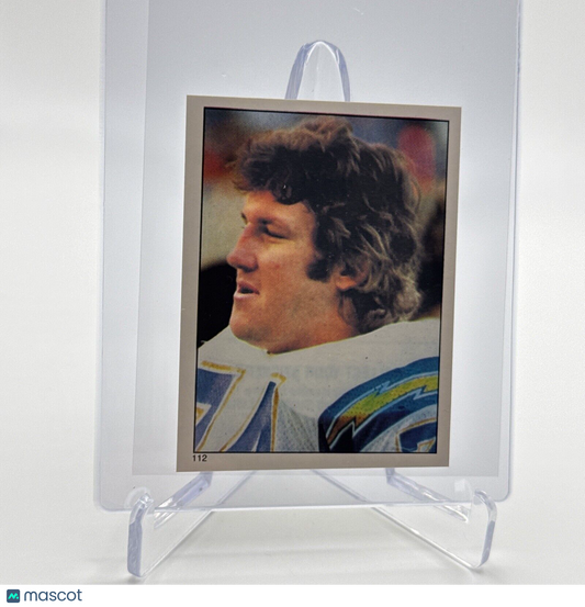 1981 Topps Louie Kelcher Football Sticker Card #112 NM-MT FREE SHIPPING
