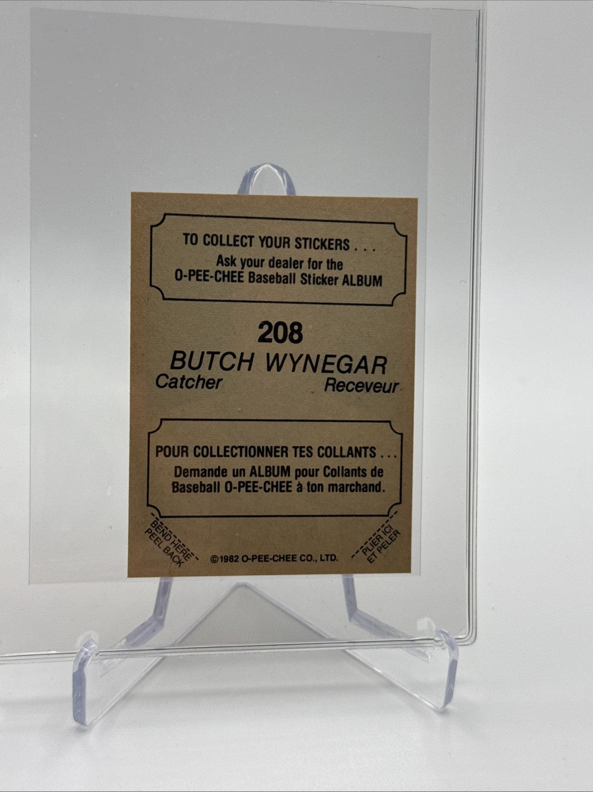 1982 O-Pee-Chee Stickers Butch Wynegar Baseball Card #208 NM-MT FREE SHIPPING