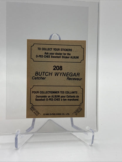 1982 O-Pee-Chee Stickers Butch Wynegar Baseball Card #208 NM-MT FREE SHIPPING