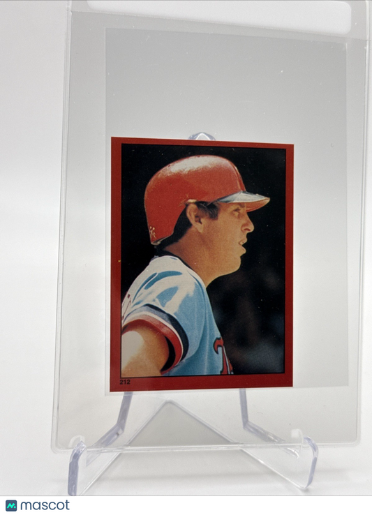 1982 O-Pee-Chee Stickers Mickey Hatcher Baseball Card #212 NM-MT FREE SHIPPING