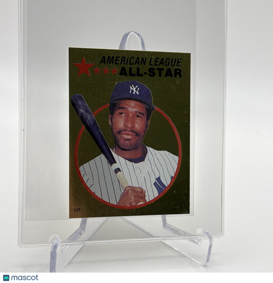 1982 O-Pee-Chee Stickers Dave Winfield FOIL Card #137 NM-MT FREE SHIPPING