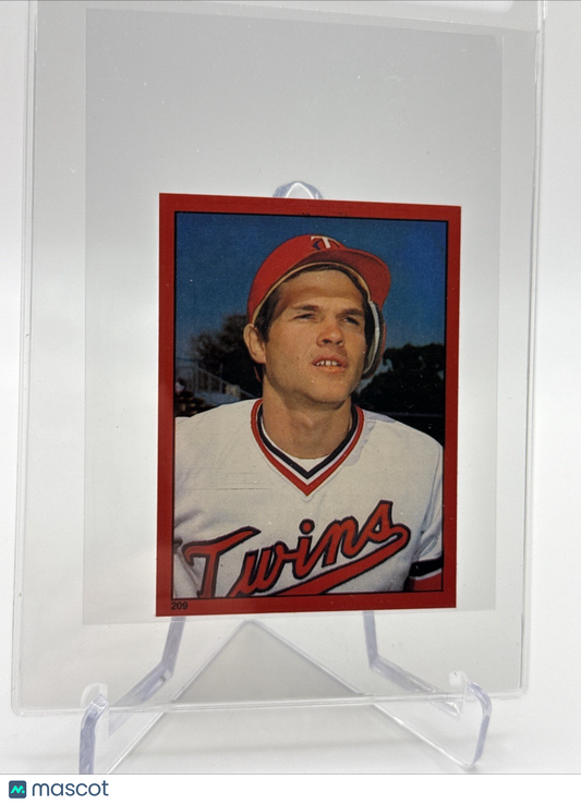1982 O-Pee-Chee Stickers John Castino Baseball Card #209 NM-MT FREE SHIPPING