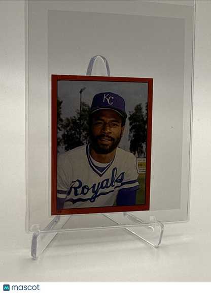 1982 O-Pee-Chee Stickers Willie Wilson Baseball Card #189 NM-MT FREE SHIPPING