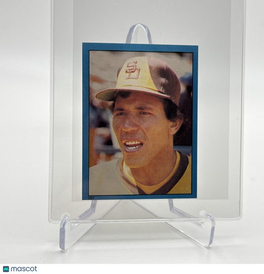 1982 O-Pee-Chee Stickers Luis Salazar Baseball Card #101 NM-MT FREE SHIPPING