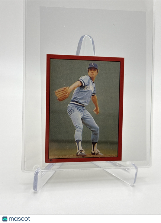 1982 O-Pee-Chee Stickers Larry Gura Baseball Card #195 NM-MT FREE SHIPPING