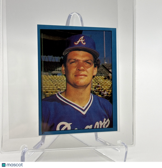 1982 O-Pee-Chee Stickers Bruce Benedict Baseball Card #21 NM-MT FREE SHIPPING