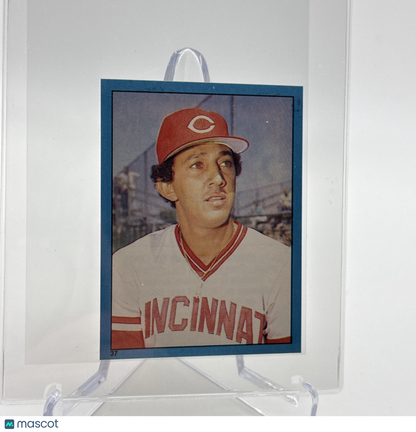 1982 O-Pee-Chee Stickers Dave Concepcion Baseball Card #37 NM-MT FREE SHIPPING