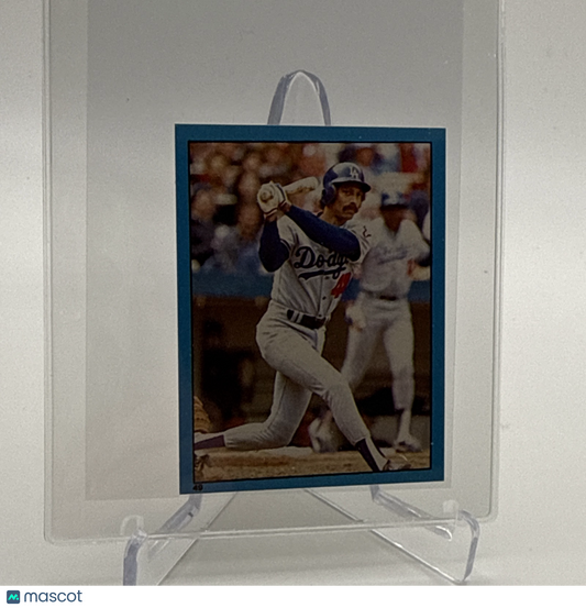 1982 O-Pee-Chee Stickers Ken Landreaux Baseball Card #49 NM-MT FREE SHIPPING