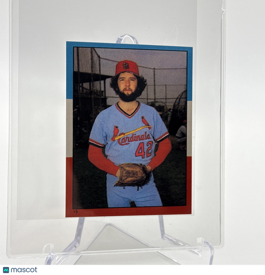 1982 O-Pee-Chee Stickers Bruce Sutter Card #15 NM-MT FREE SHIPPING