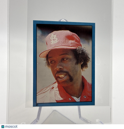 1982 O-Pee-Chee Stickers George Hendrick Baseball Card #91 NM-MT FREE SHIPPING