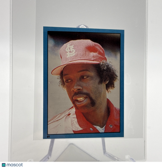1982 O-Pee-Chee Stickers George Hendrick Baseball Card #91 NM-MT FREE SHIPPING