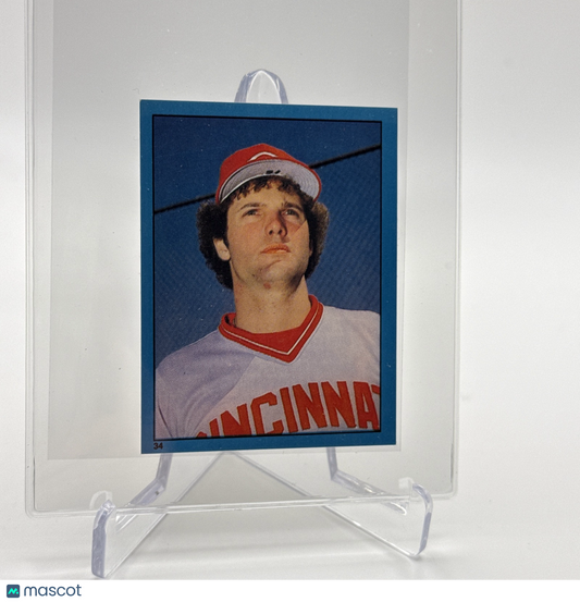 1982 O-Pee-Chee Stickers Ron Oester Baseball Card #34 NM-MT FREE SHIPPING