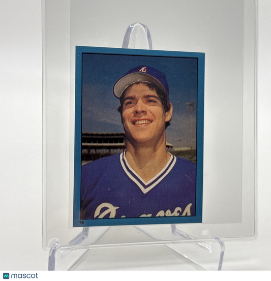 1982 O-Pee-Chee Stickers Dale Murphy Baseball Card #19 NM-MT FREE SHIPPING