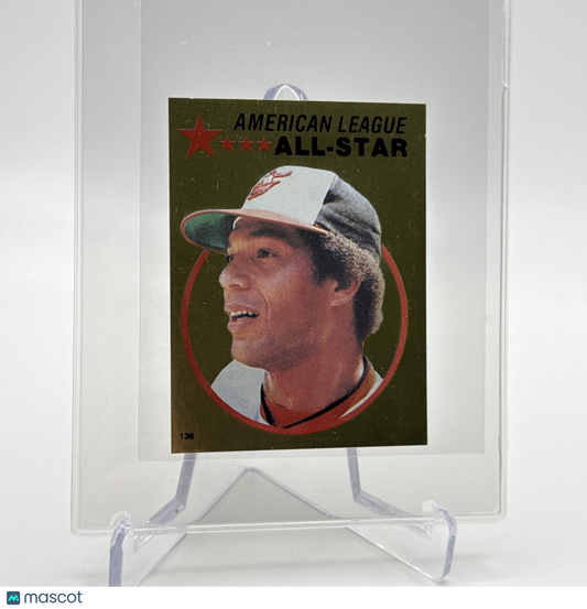 1982 O-Pee-Chee Stickers Ken Singleton FOIL Card #136 NM-MT FREE SHIPPING