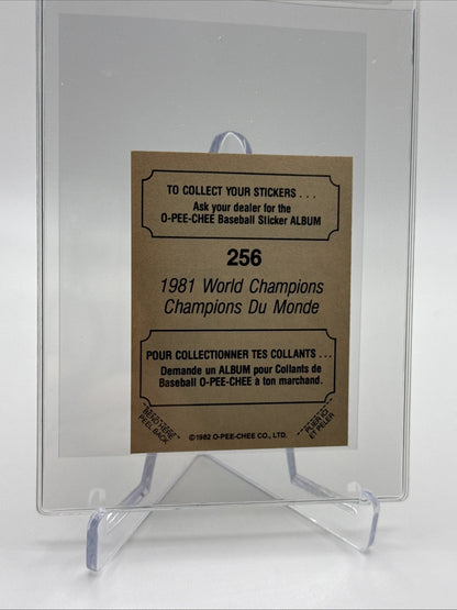 1982 O-Pee-Chee Stickers 1981 World Champions Card #256 NM-MT FREE SHIPPING